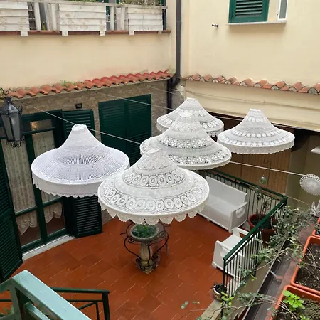 Apartamento Minerva Charming House Elegant & In Salerno